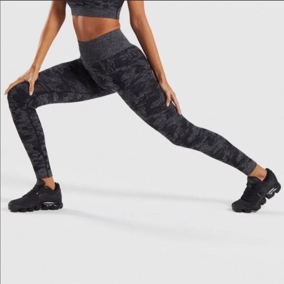 Gymshark Camo Seamless Leggings - Picture 2 of 2